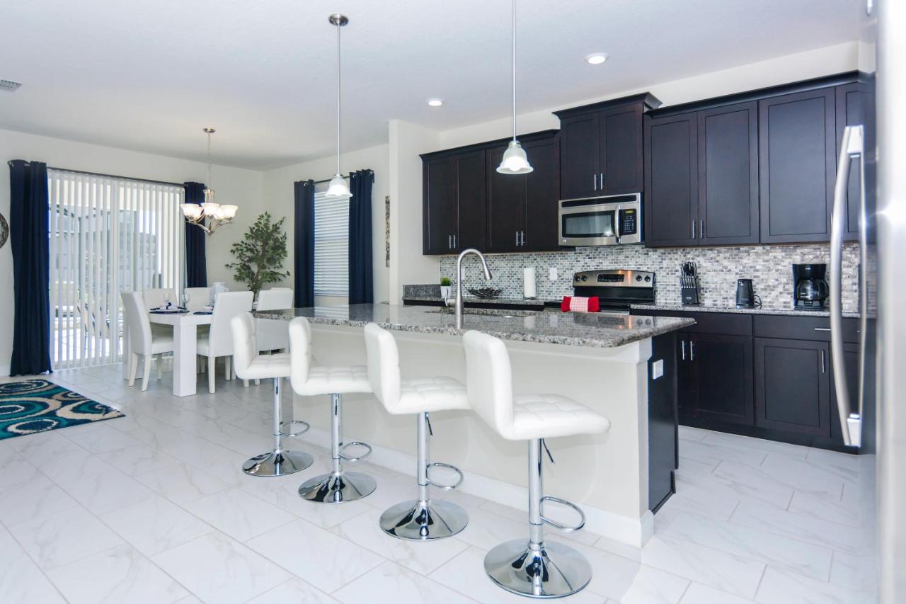 Enchanting Decor Home With Private Pool At Storey Lake Resort Sl4714 Kissimmee Dış mekan fotoğraf